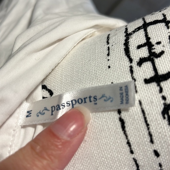 White undershirt - Picture 4 of 5